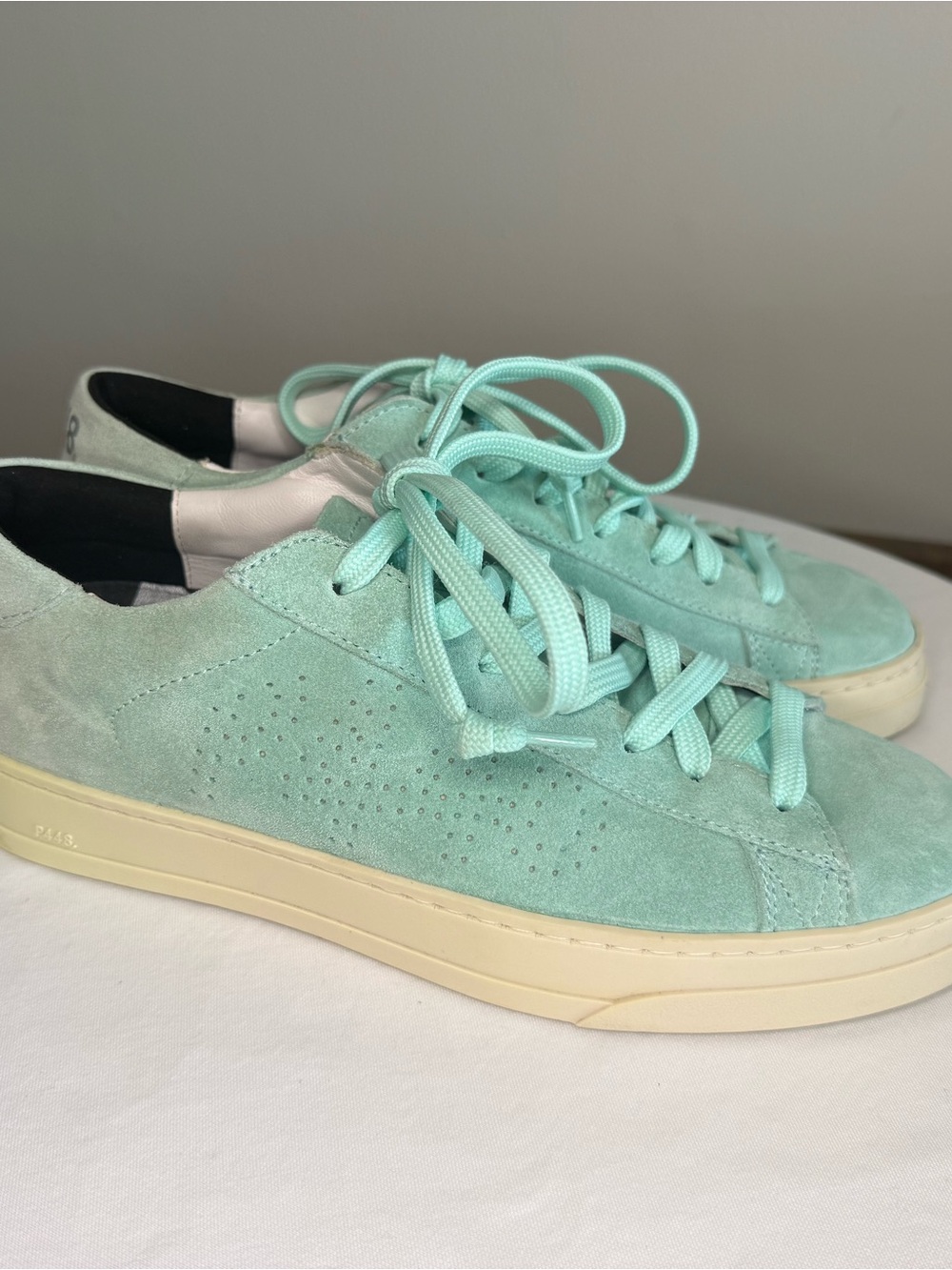 P448 Mint Suede Low-Top Sneakers